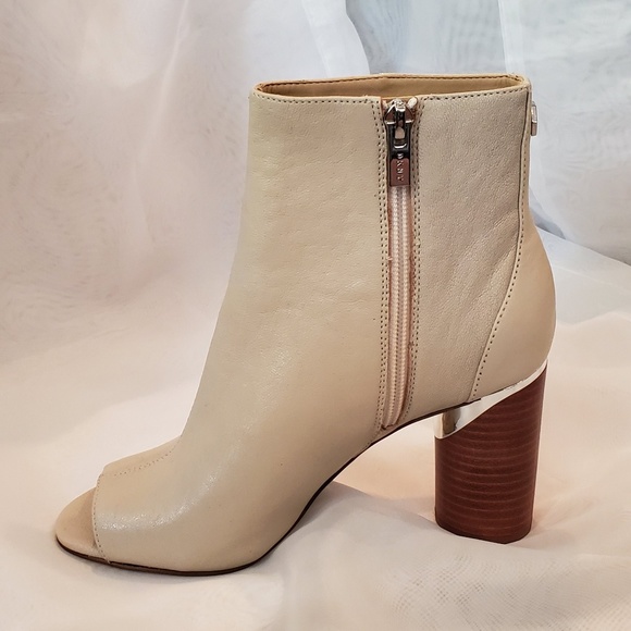 dkny benson booties